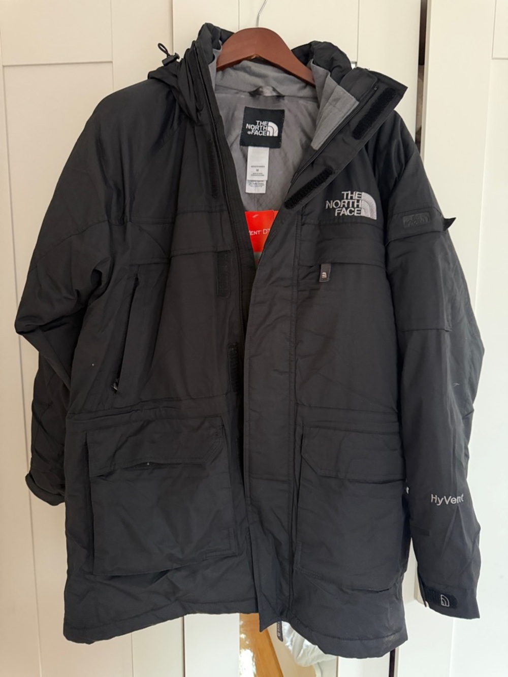 The North Face Men’s Black Hooded HyVent Puffer Coat